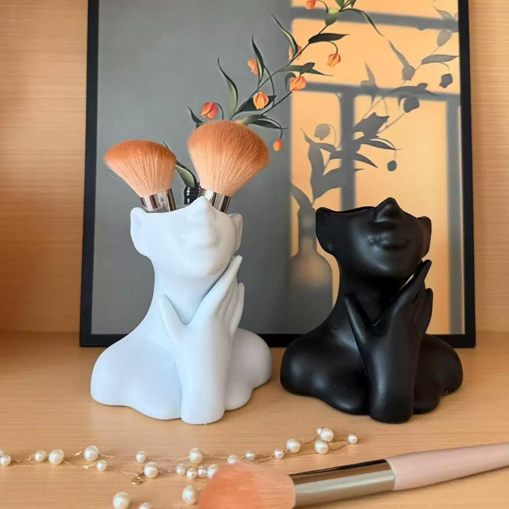 Home Textiles Products - แจกันรูปทรงร่างกายผู้หญิง ที่ใส่แปรงแต่งหน้า ปากกา ของตกแต่งบ้าน แจกันศิลปะรูปคน ดีไซน์สร้างสรรค์ใหม่